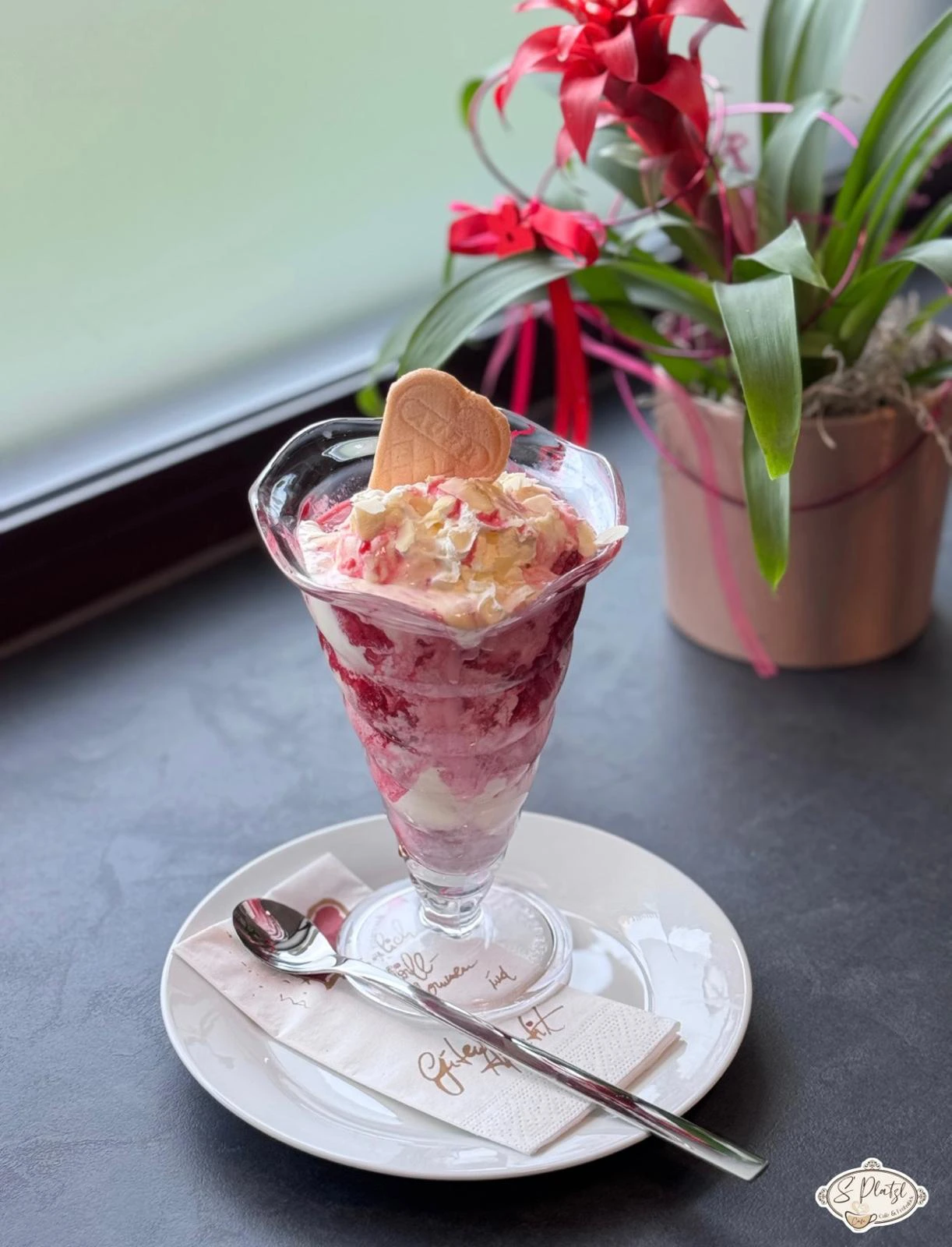 S'Platzl Cafe Landeck Eis