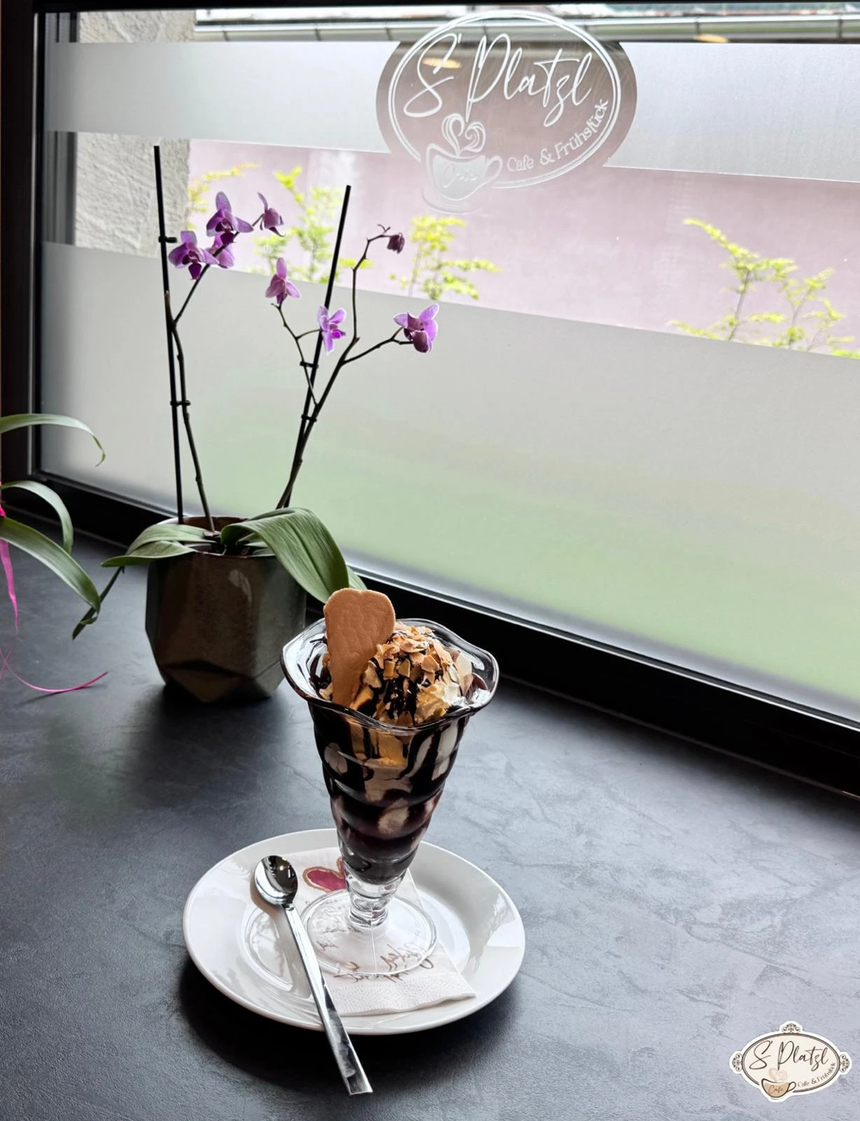 S'Platzl Cafe Landeck Eis